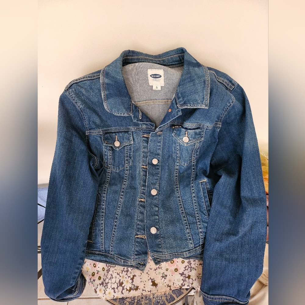 Old Navy stretch denim jacket
